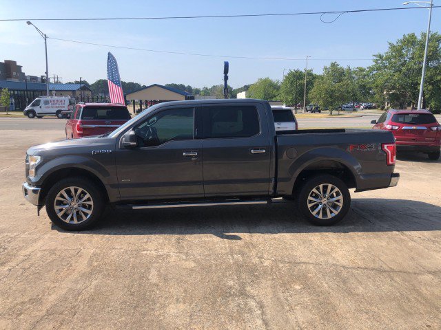 Used 2017 Ford F150 XLT w/ Equipment Group 302A Luxury AWD/4WD image 6