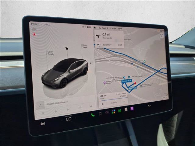 Used 2024 Tesla Model Y Long Range AWD/4WD image 13