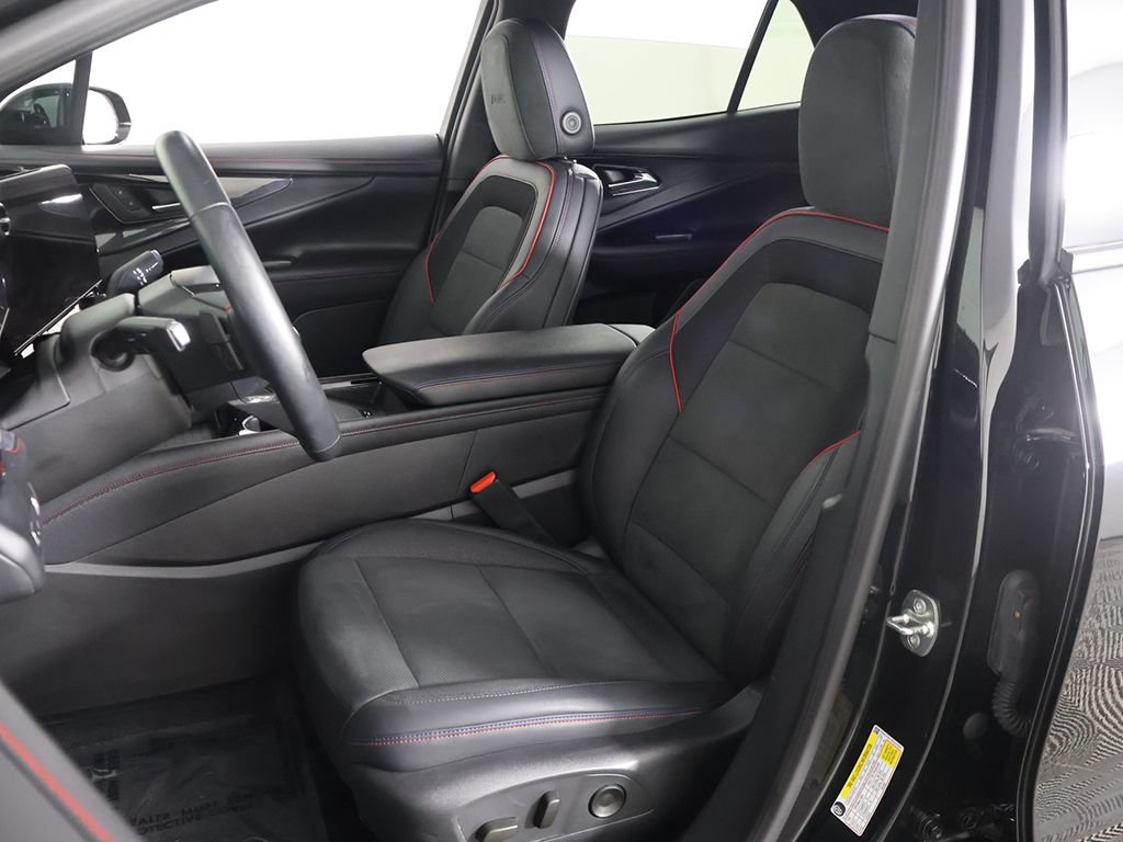 Used 2024 Chevrolet Blazer EV RS AWD/4WD image 31
