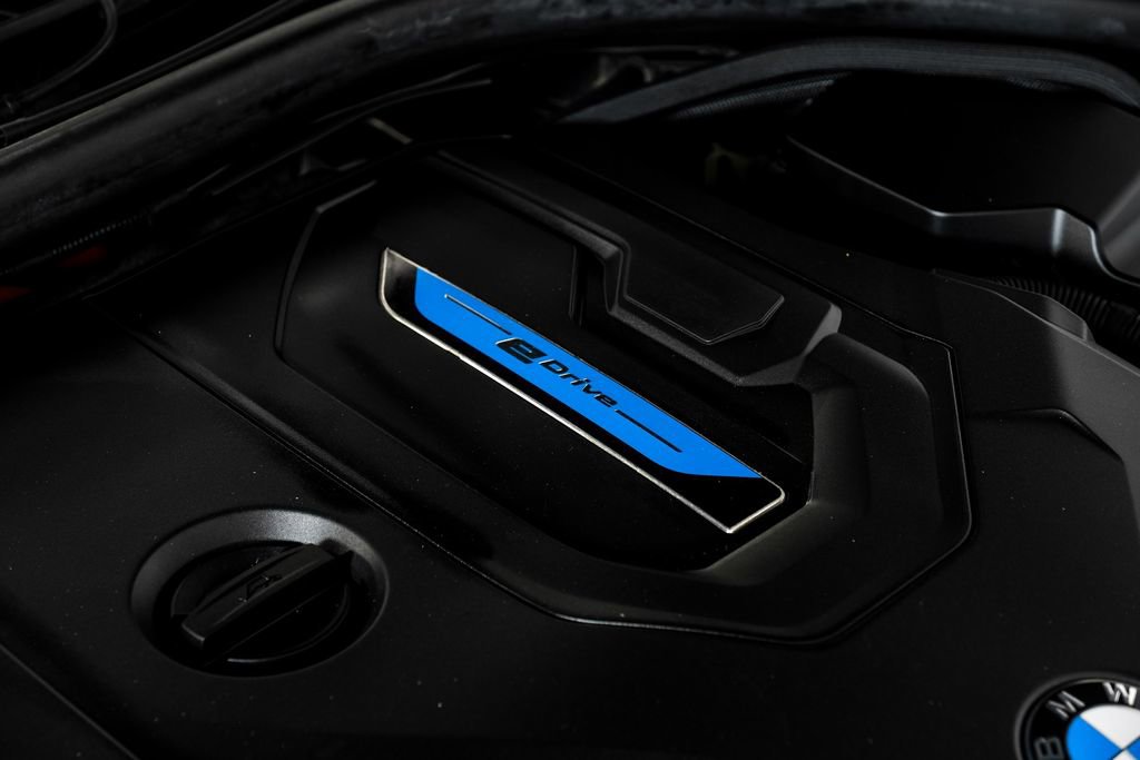 Used 2022 BMW 330e xDrive w/ Driving Assistance Package image 58