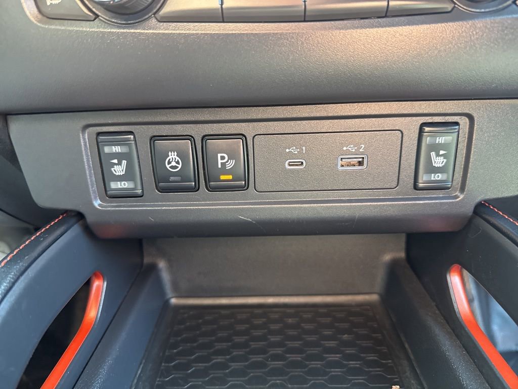 Used 2023 Nissan Frontier PRO-4X w/ Pro Convenience Package AWD/4WD image 34