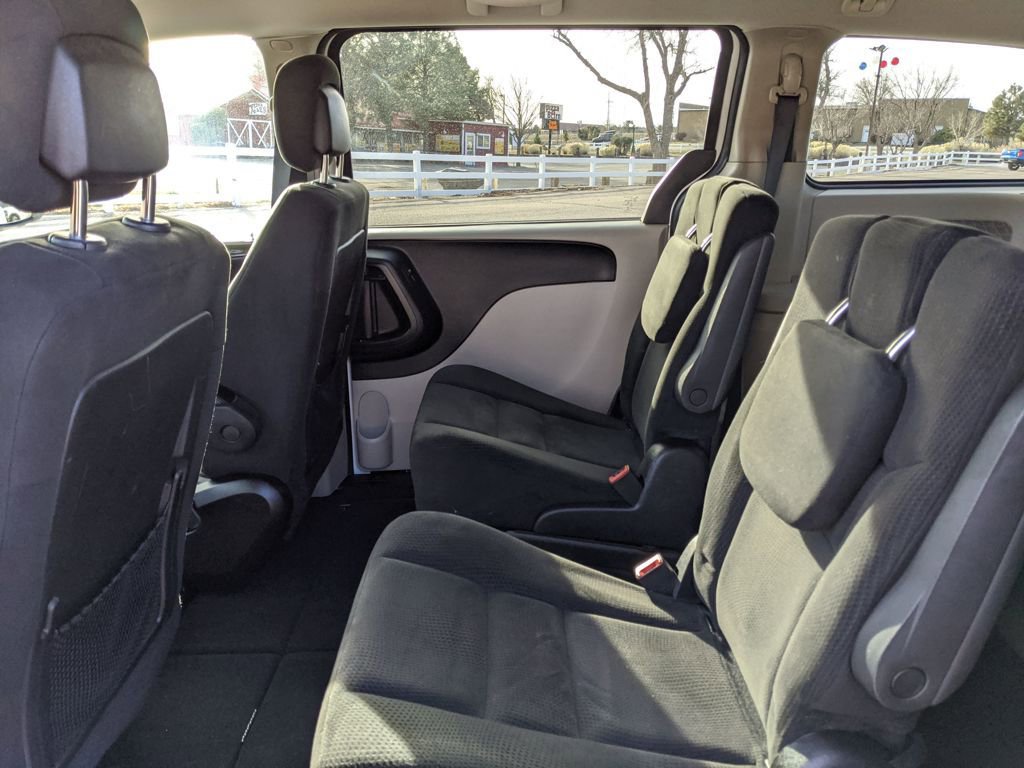 Used 2016 Dodge Grand Caravan SE w/ Quick Order Package 29E SE image 16