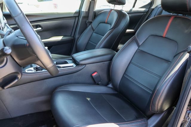 Used 2024 Nissan Sentra SR w/ SR Premium Package FWD image 10