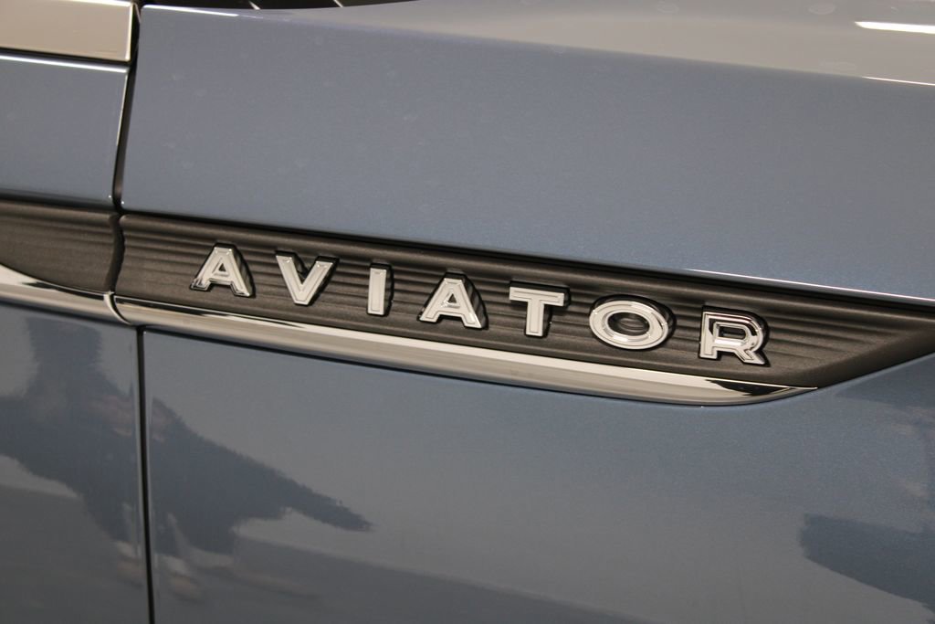 New 2026 Lincoln Aviator Reserve image 11