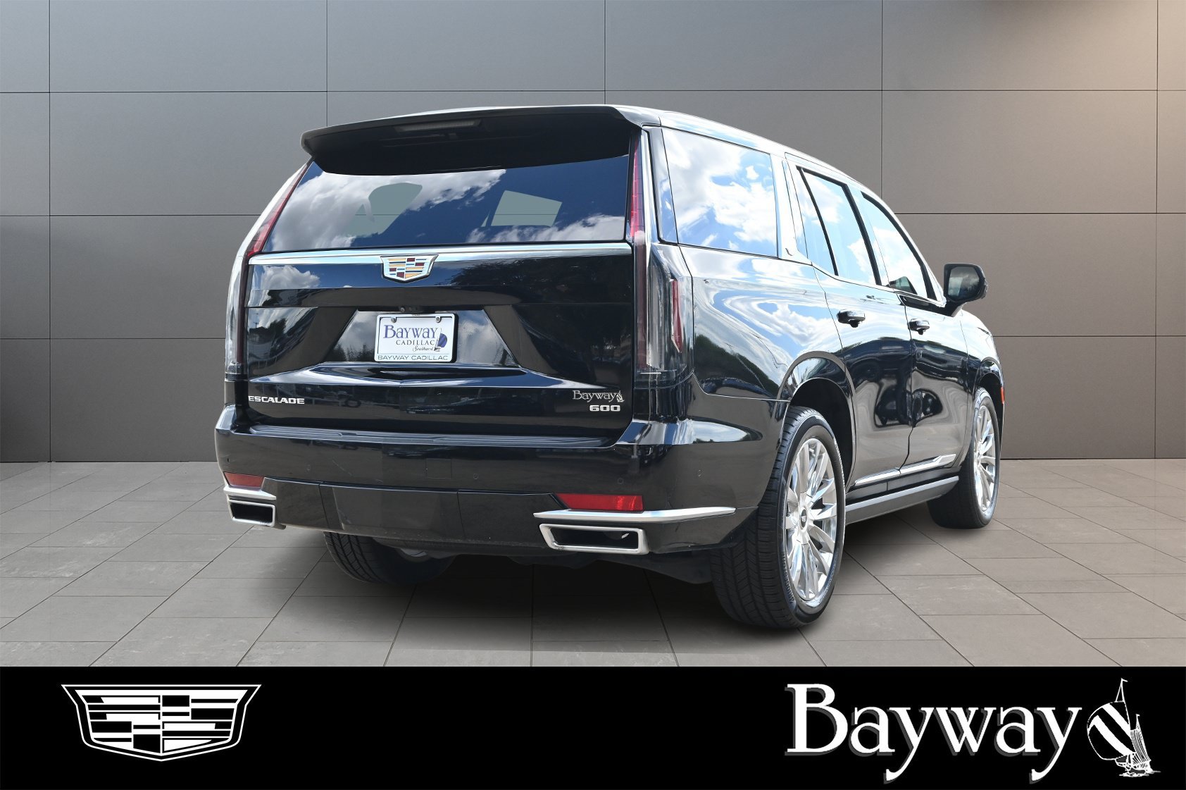 Certified 2024 Cadillac Escalade Premium Luxury w/ Performance Package AWD/4WD image 5