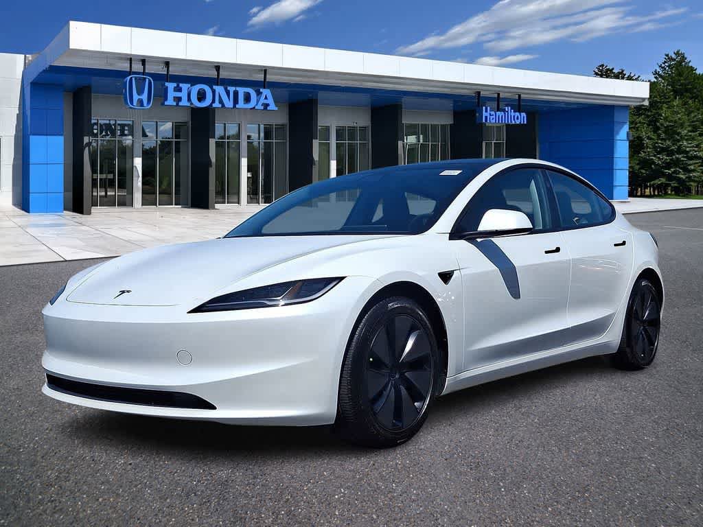 Used 2025 Tesla Model 3 Long Range image 1