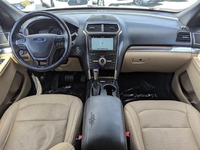 Used 2017 Ford Explorer Limited FWD image 15