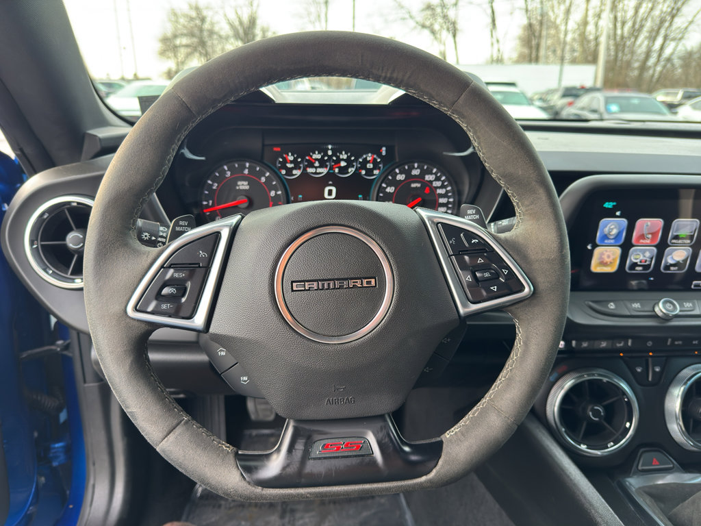 Used 2018 Chevrolet Camaro SS image 13