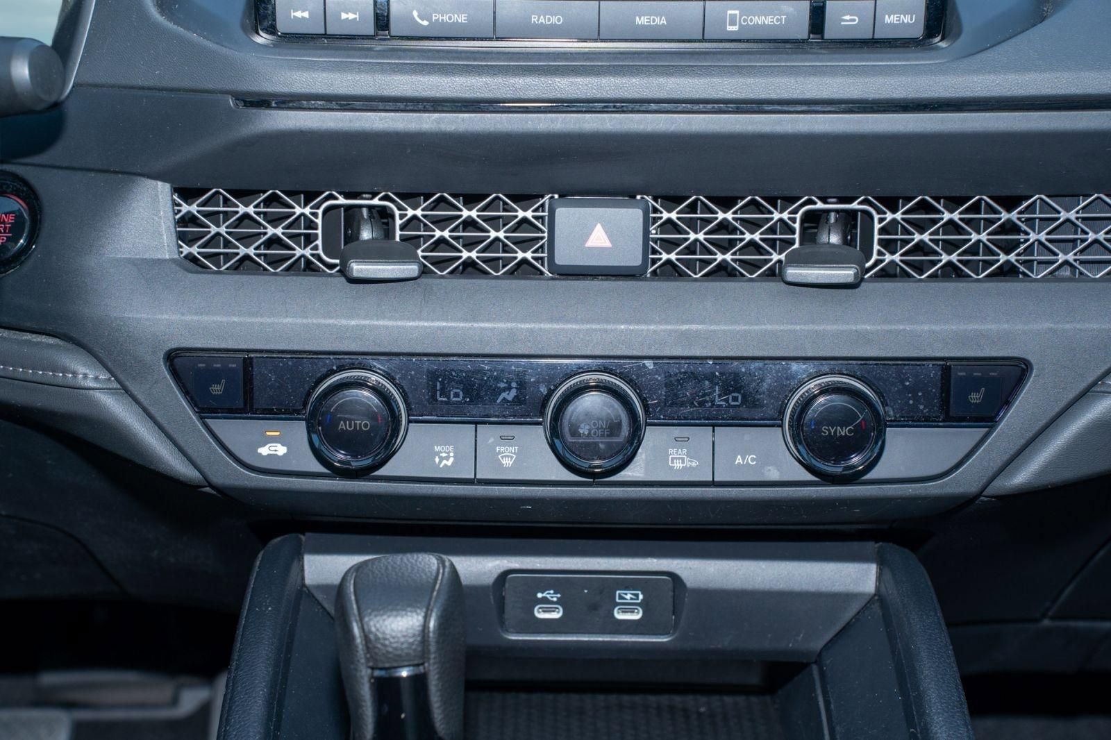 Certified 2025 Honda Accord SE image 25