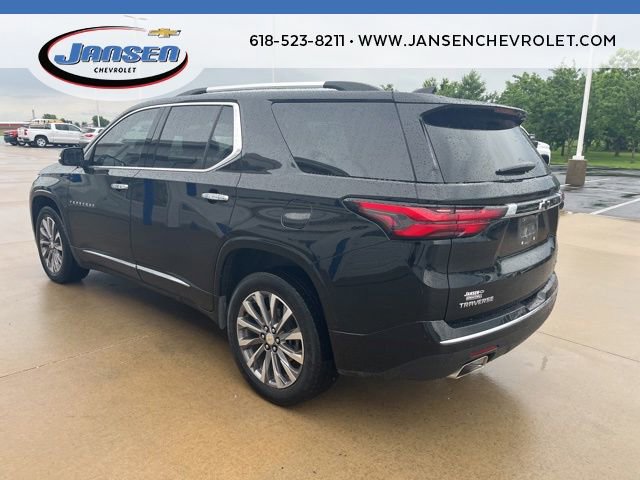 Used 2023 Chevrolet Traverse Premier FWD image 4