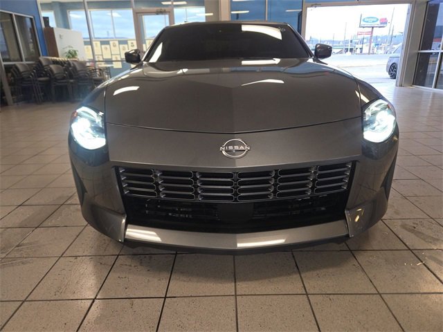 Used 2025 Nissan Z Performance w/ Floor Mat Package image 3