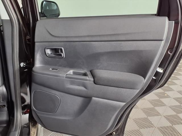 New 2024 Mitsubishi Outlander Sport ES image 10