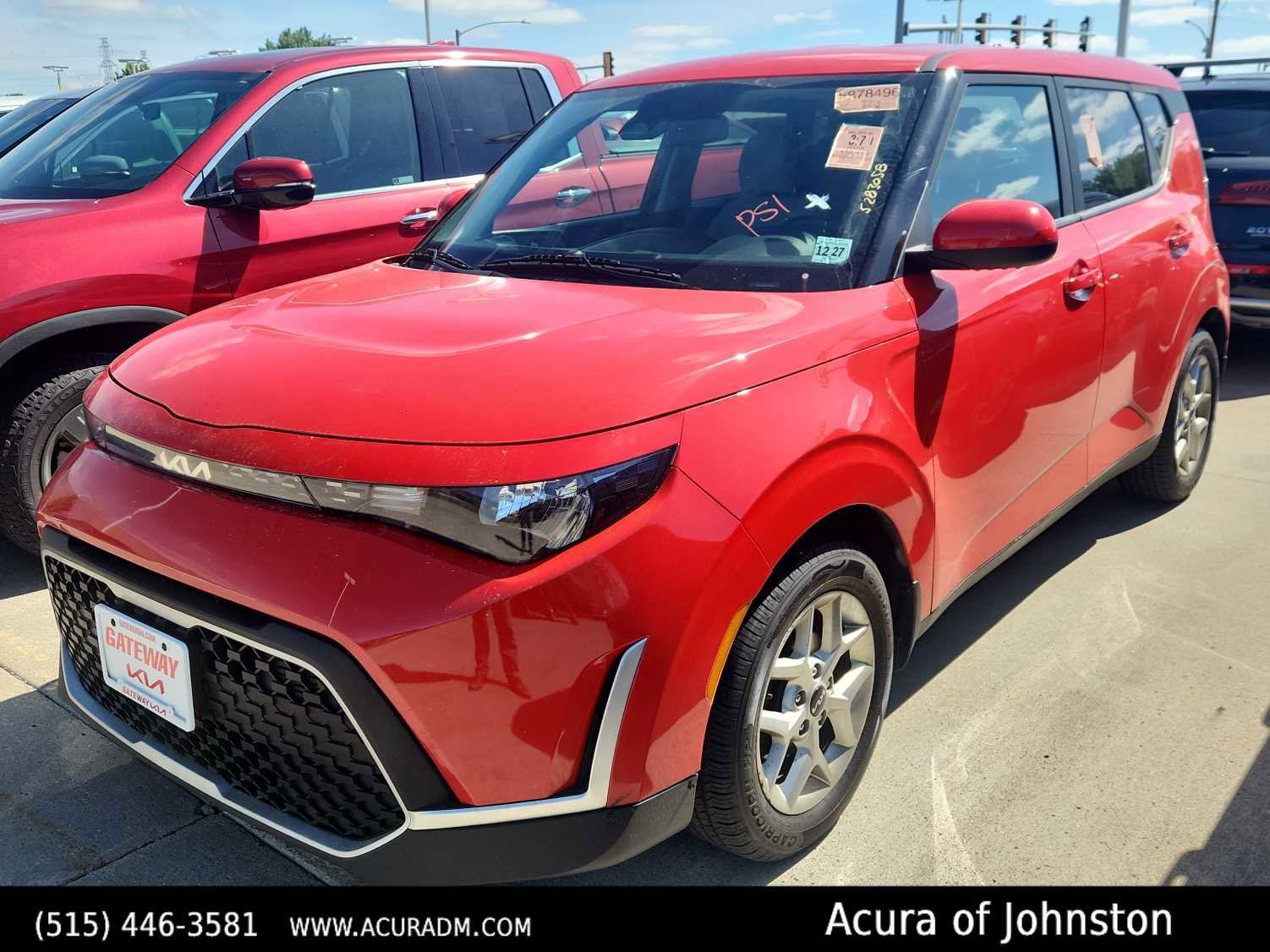 Used 2023 Kia Soul LX w/ LX Technology Package FWD image 1