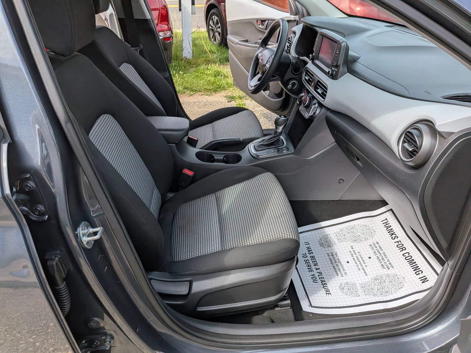 Used 2019 Hyundai Kona SE AWD/4WD image 36