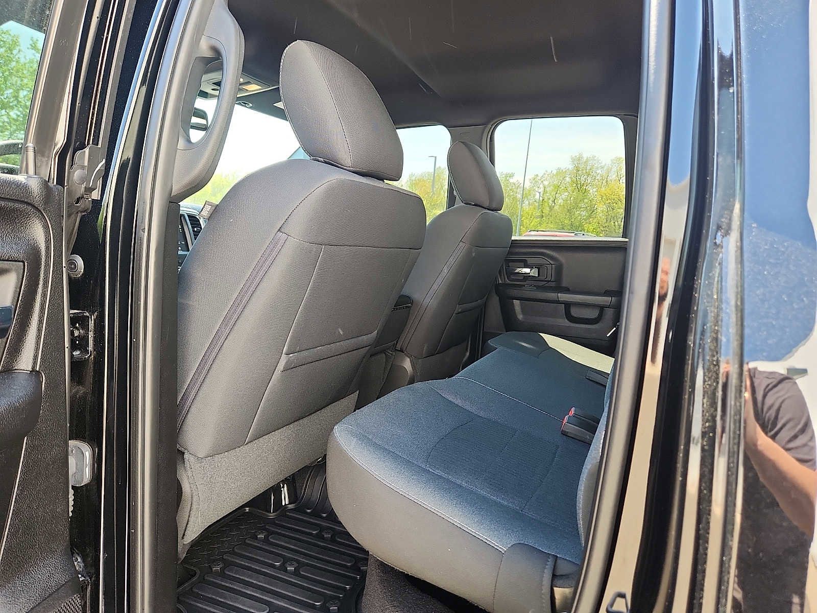 Used 2021 RAM 1500 Classic Warlock w/ Trailer & Traction Group AWD/4WD image 10