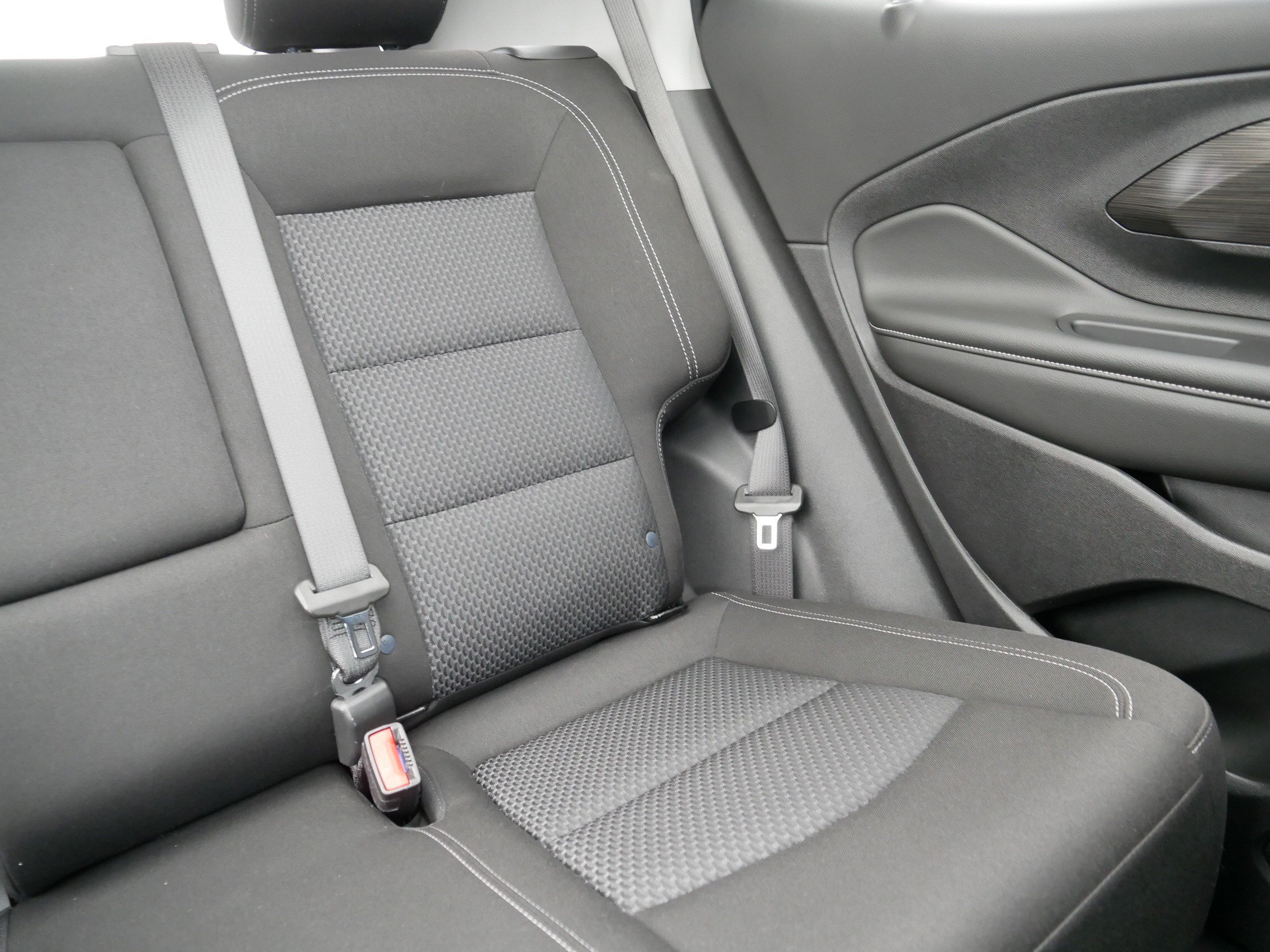 Used 2024 GMC Terrain SLE w/ Driver Convenience Package AWD/4WD image 14