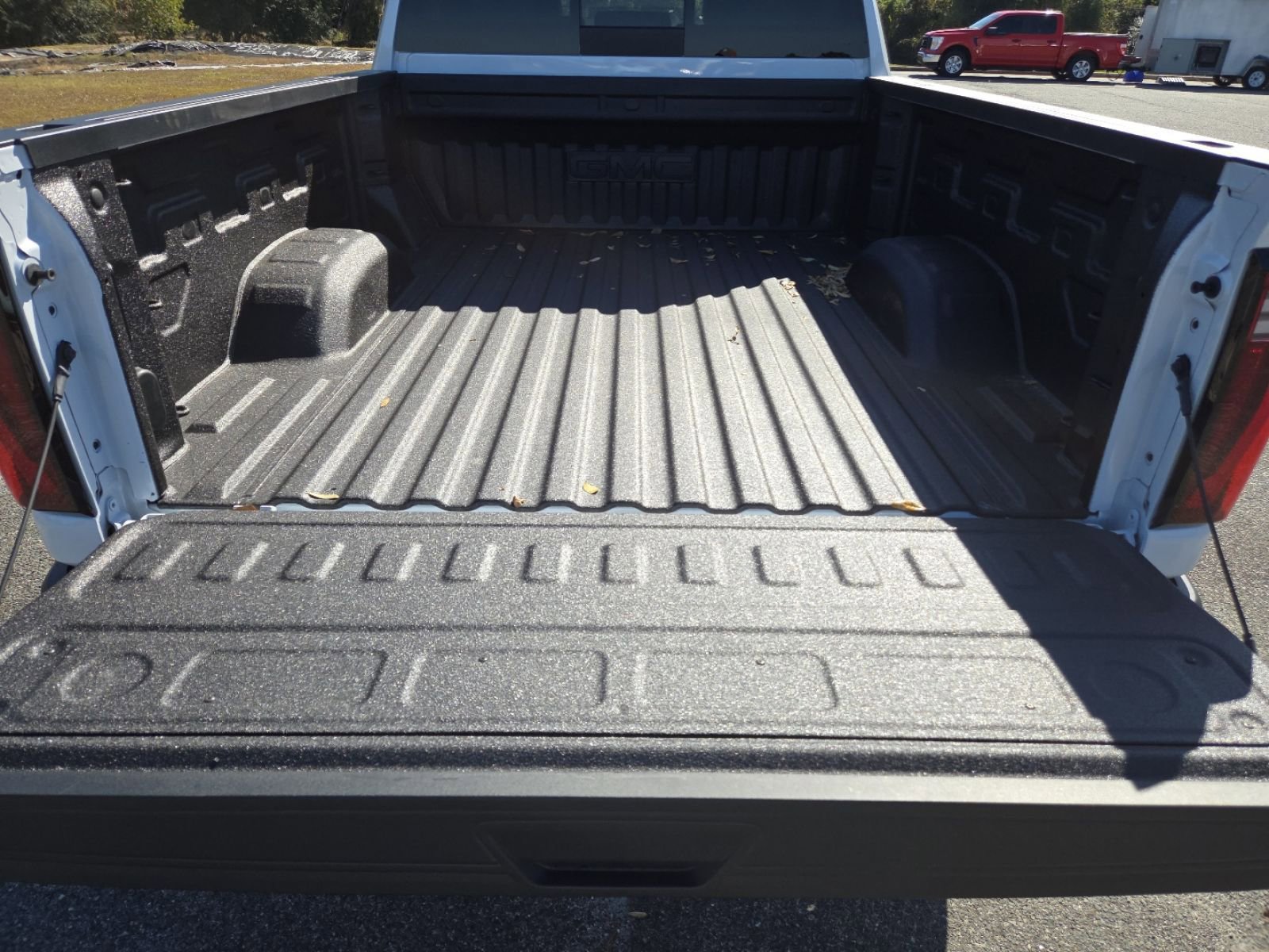 New 2026 GMC Sierra 2500 SLT w/ SLT Premium Package image 27