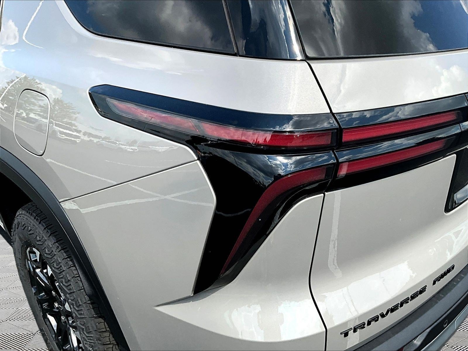 New 2027 Chevrolet Traverse Z71 w/ Driver Confidence Package AWD/4WD image 15