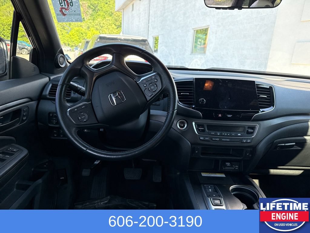 Used 2023 Honda Passport TrailSport image 15