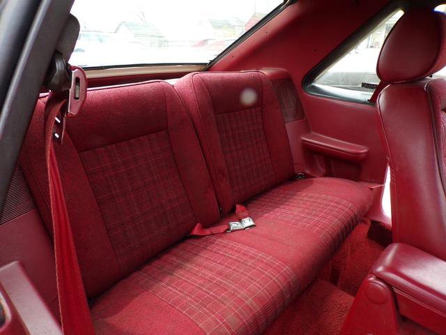 Used 1989 Ford Mustang GT image 12