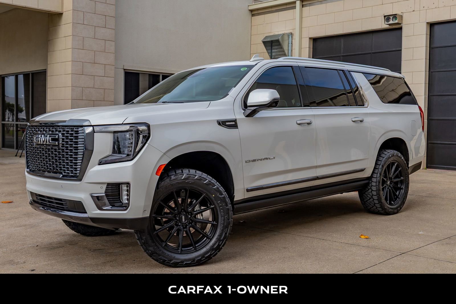 Used 2024 GMC Yukon XL Denali Ultimate image 5
