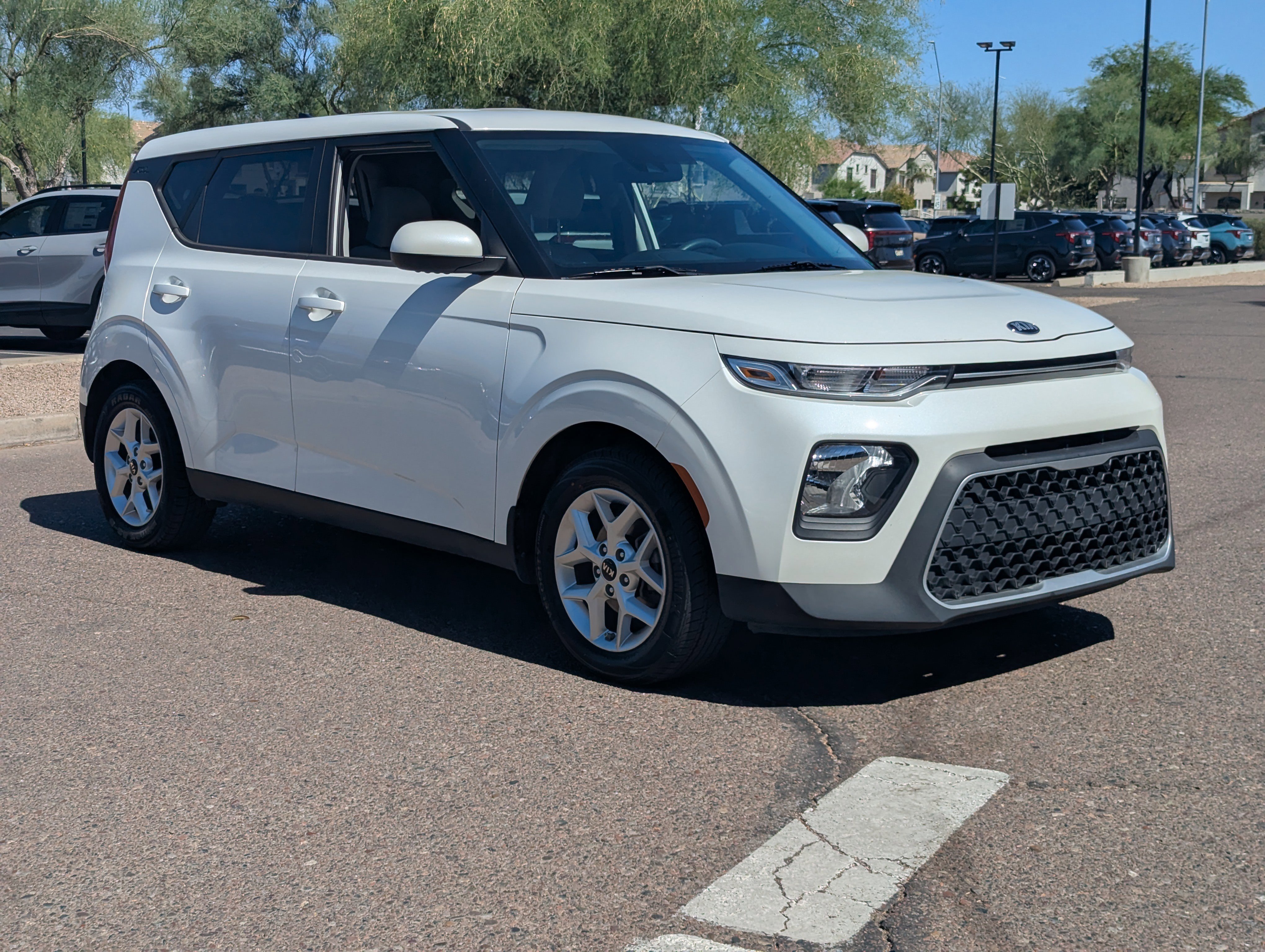 Certified 2021 Kia Soul S FWD image 32