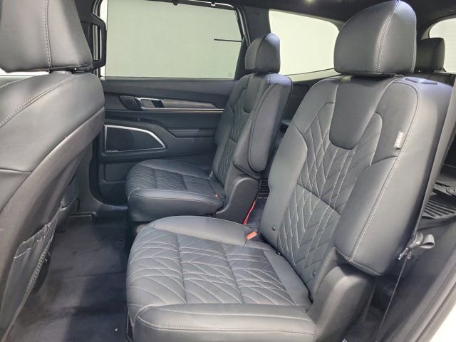 Used 2025 Kia Telluride SX X-Line AWD/4WD image 13