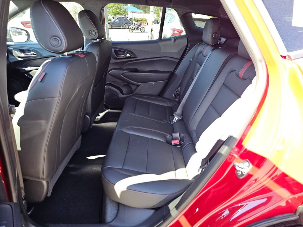 New 2026 Chevrolet Trax RS w/ Driver Confidence Package FWD image 22