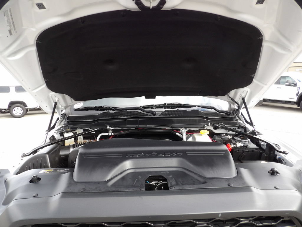 Used 2022 RAM 2500 Tradesman RWD image 34