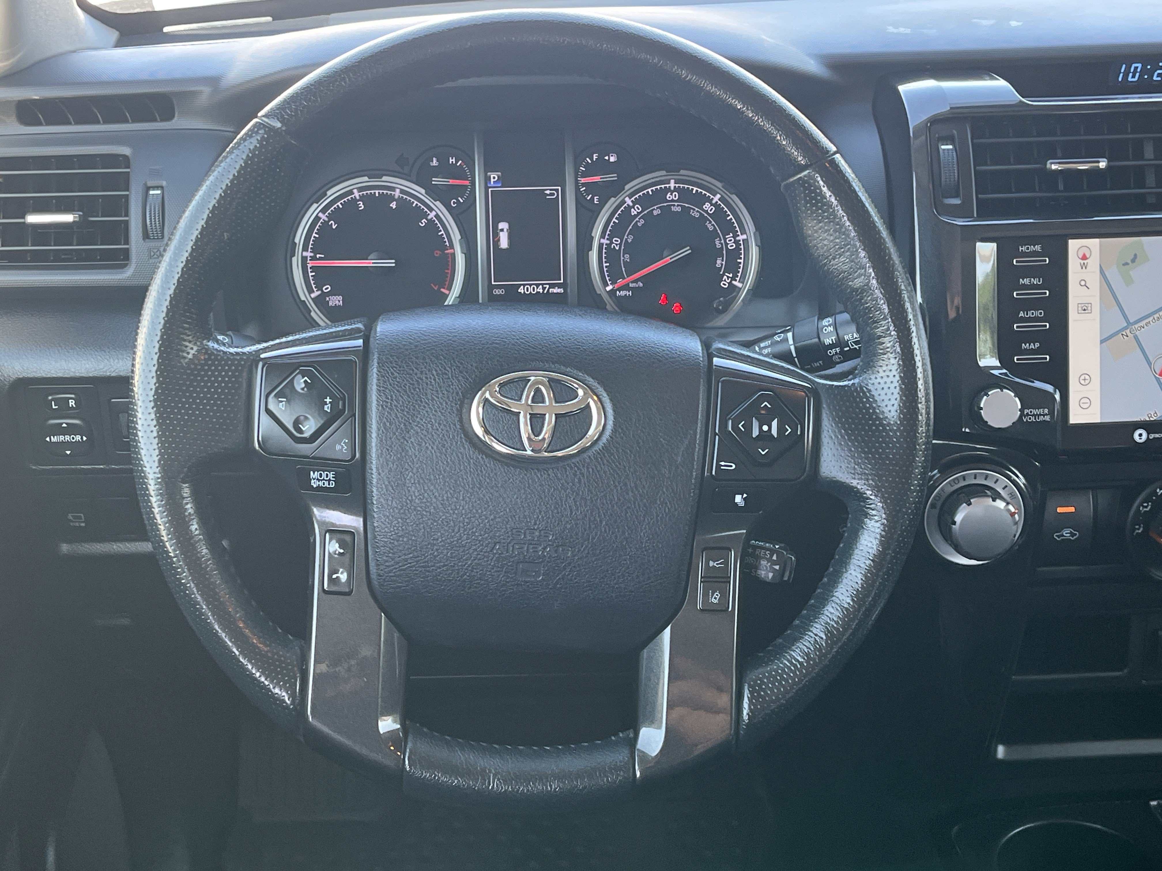 Used 2023 Toyota 4Runner TRD Off-Road Premium w/ Off Road Premium Plus Package AWD/4WD image 10