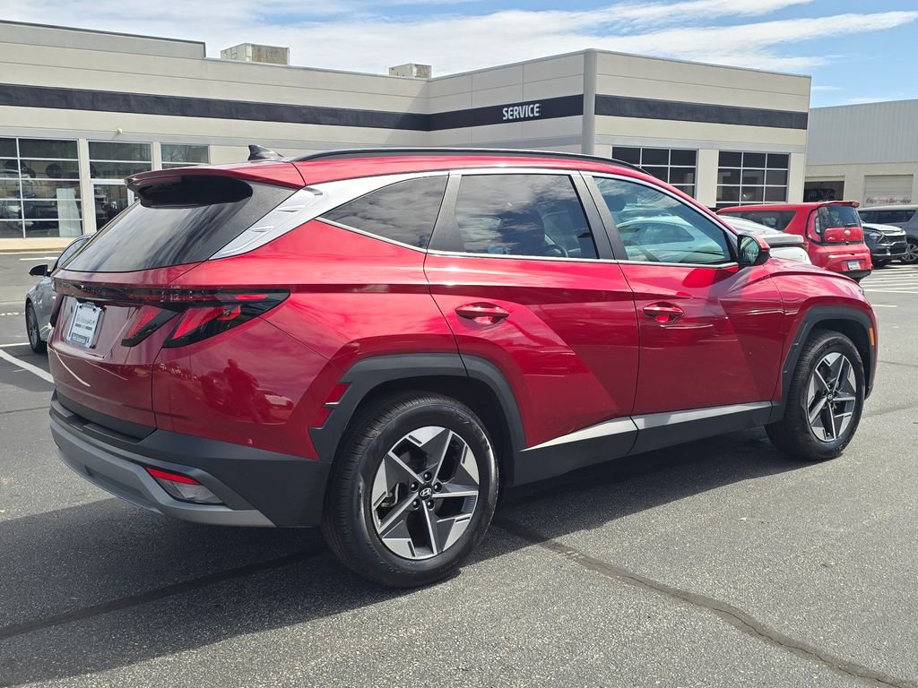 Used 2025 Hyundai Tucson SEL image 3