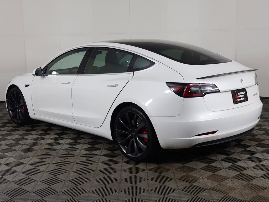 Used 2020 Tesla Model 3 Performance image 9