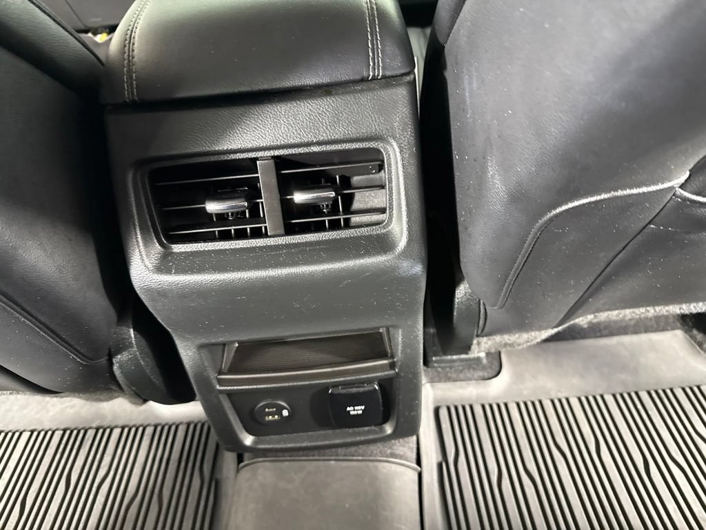Used 2022 Ford Edge Titanium w/ Cargo Accessory Package AWD/4WD image 32