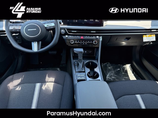 New 2026 Hyundai Sonata SE FWD image 1