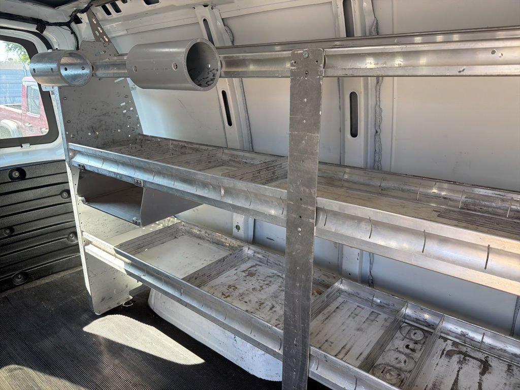 Used 2016 GMC Savana 2500 RWD image 11