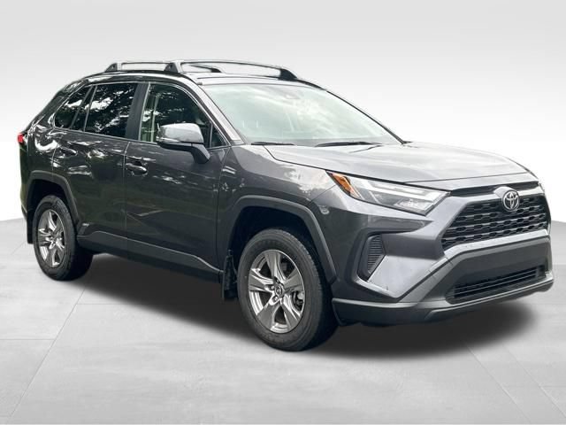 Certified 2025 Toyota RAV4 XLE AWD/4WD image 7