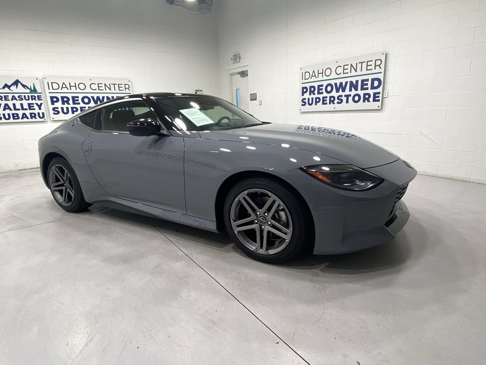 Used 2026 Nissan Z Sport w/ Floor Mat Package RWD image 2