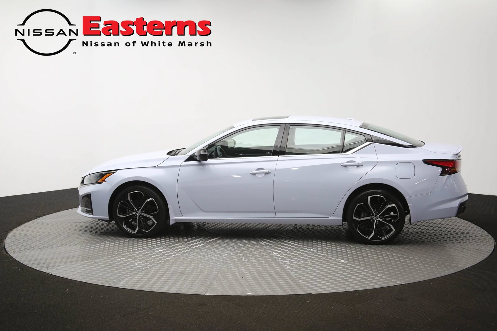 Used 2023 Nissan Altima 2.5 SR AWD/4WD image 61