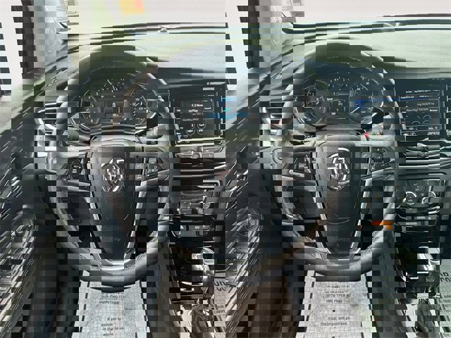 Used 2022 Buick Encore Preferred image 12