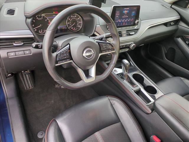 Used 2023 Nissan Altima 2.5 SR FWD image 10