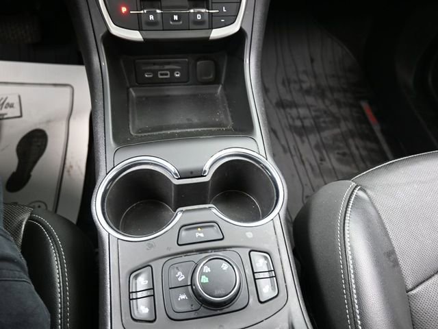 Used 2023 GMC Terrain SLT w/ Infotainment Package II image 11