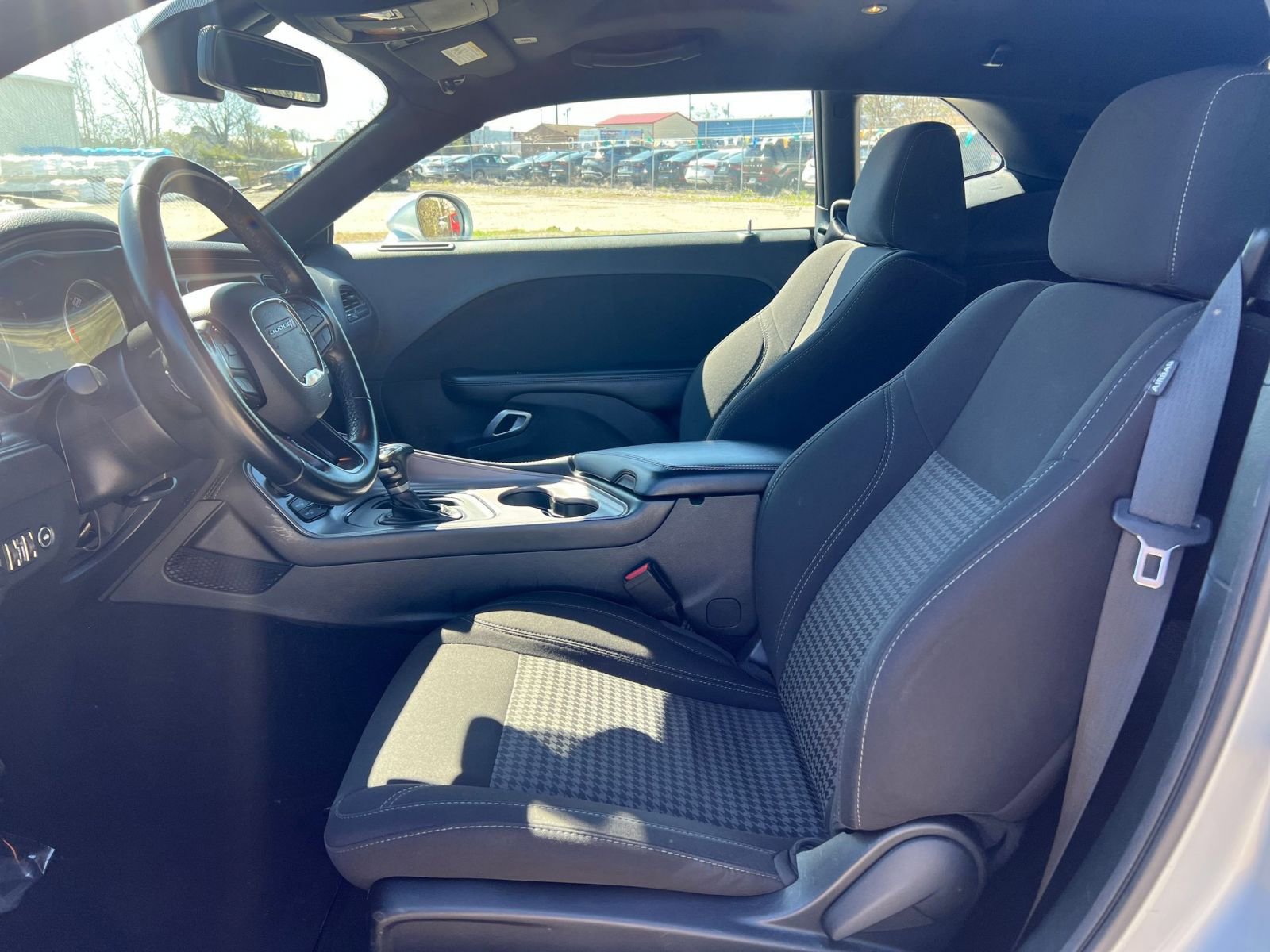 Used 2023 Dodge Challenger SXT image 27