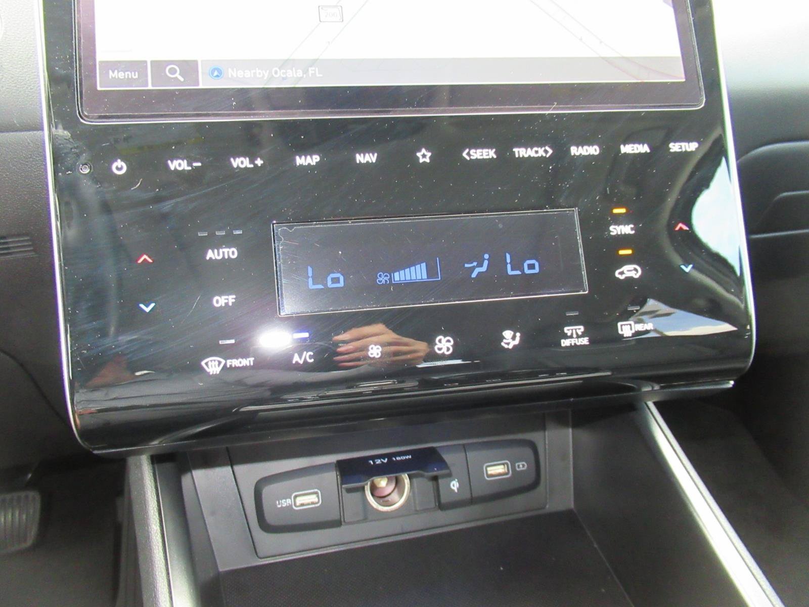 Used 2024 Hyundai Tucson Limited FWD image 30