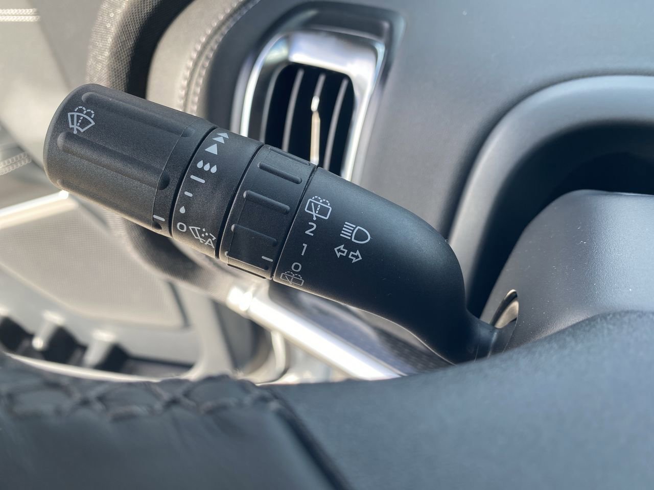 New 2026 Ford Expedition Platinum w/ Stealth Appearance Package AWD/4WD image 32