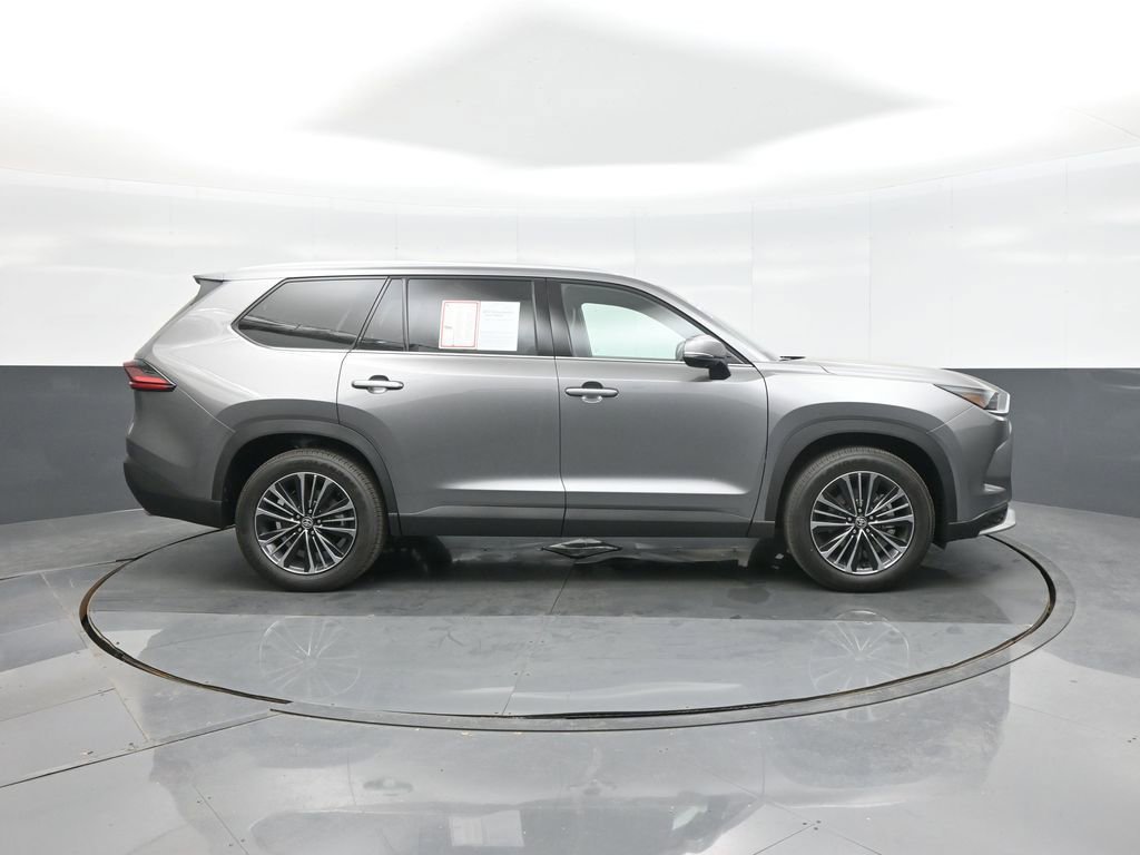 Certified 2026 Toyota Grand Highlander AWD Hybrid image 10