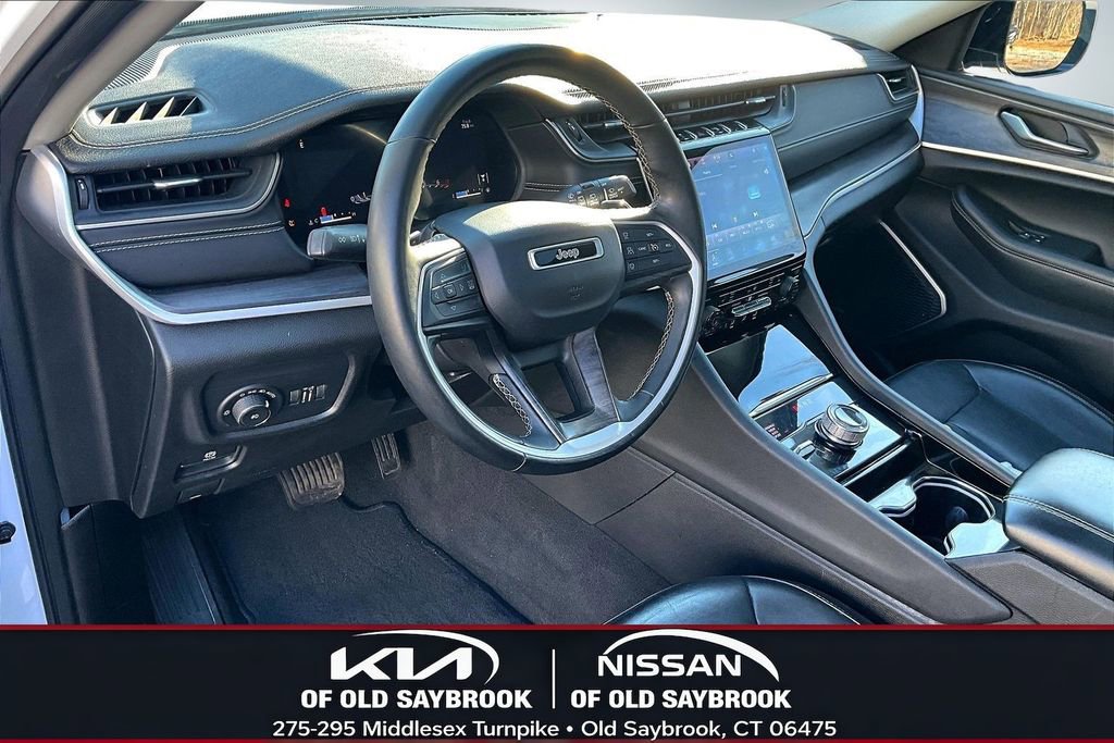 Used 2021 Jeep Grand Cherokee L Limited image 17