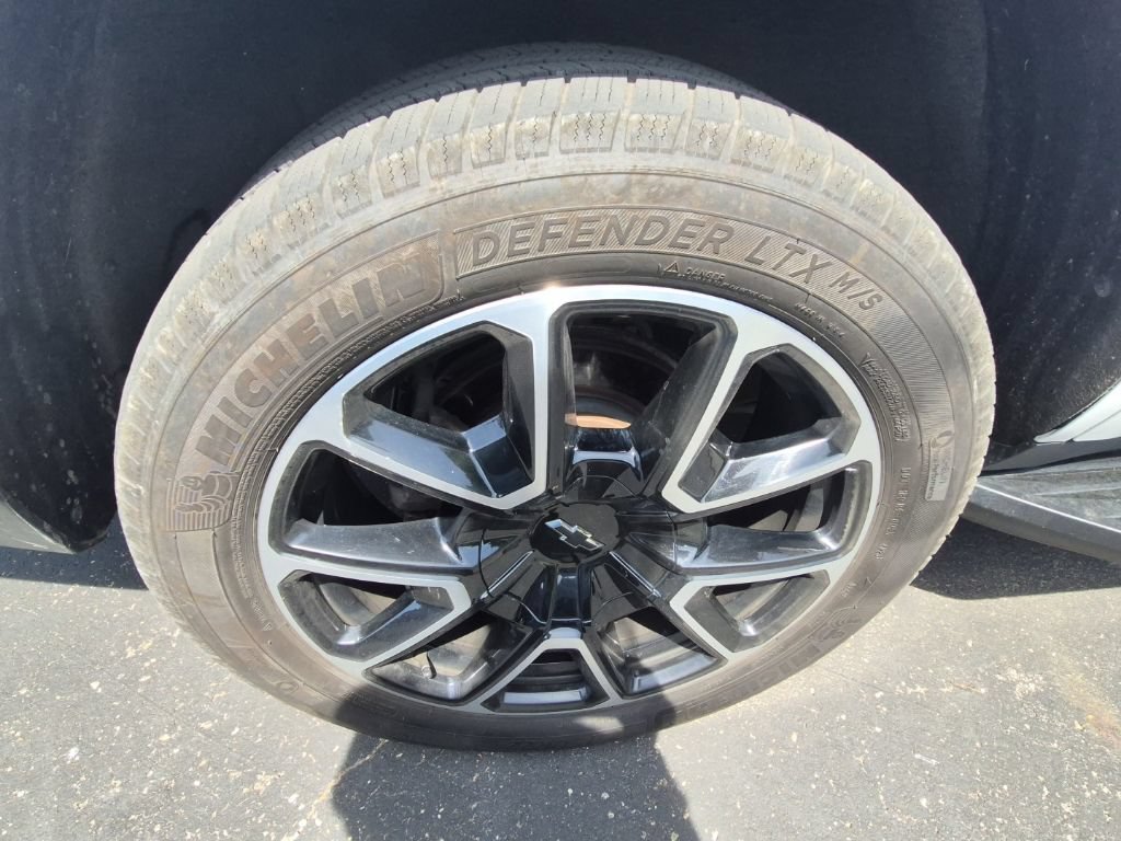 Used 2021 Chevrolet Tahoe RST w/ Luxury Package AWD/4WD image 10