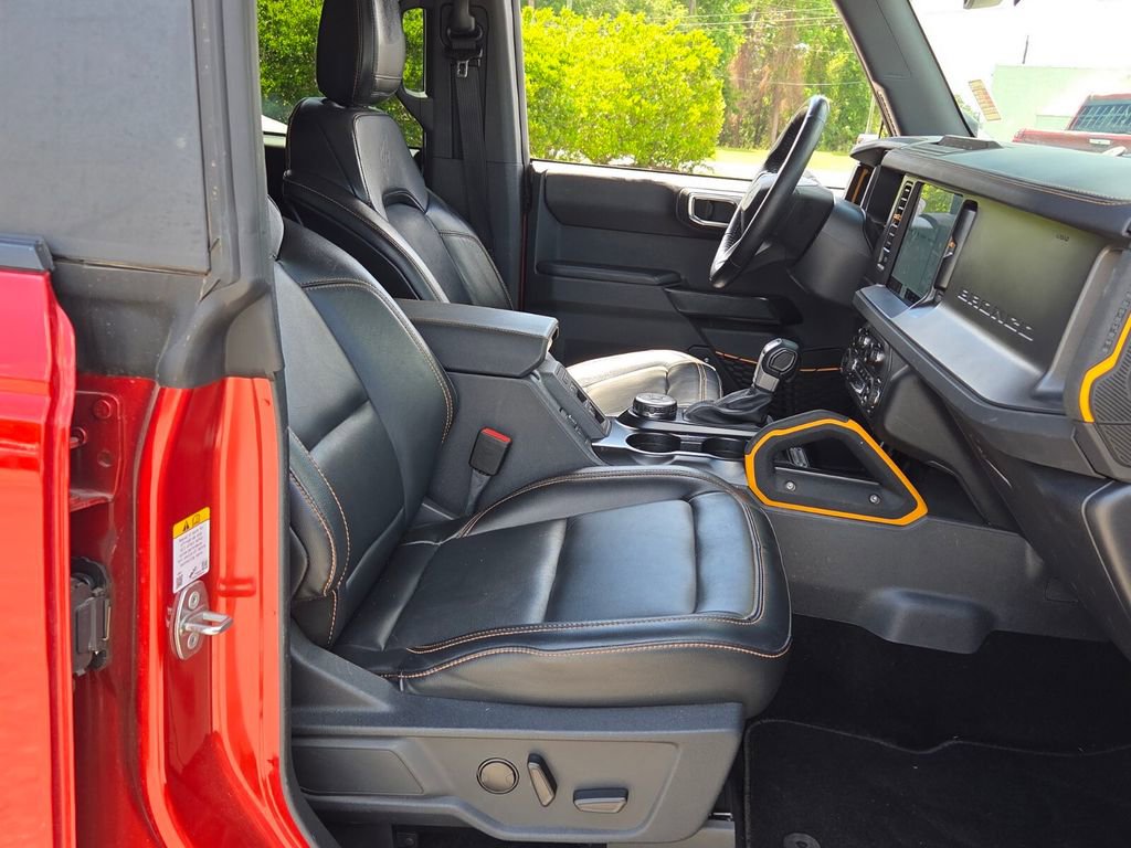 Used 2024 Ford Bronco Badlands AWD/4WD image 13
