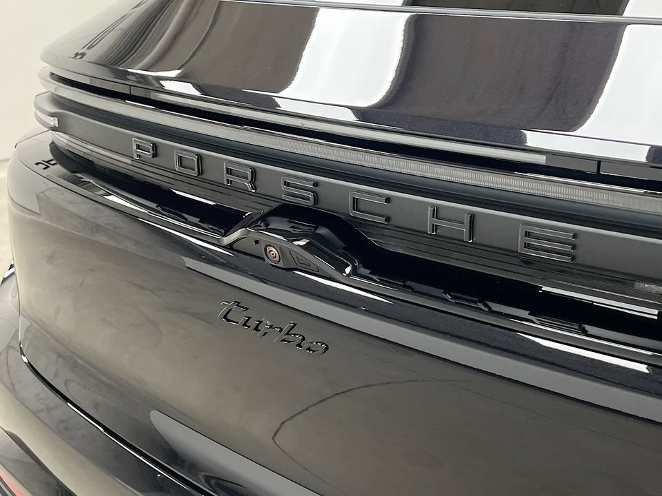 New 2026 Porsche Macan Turbo Electric AWD/4WD image 34