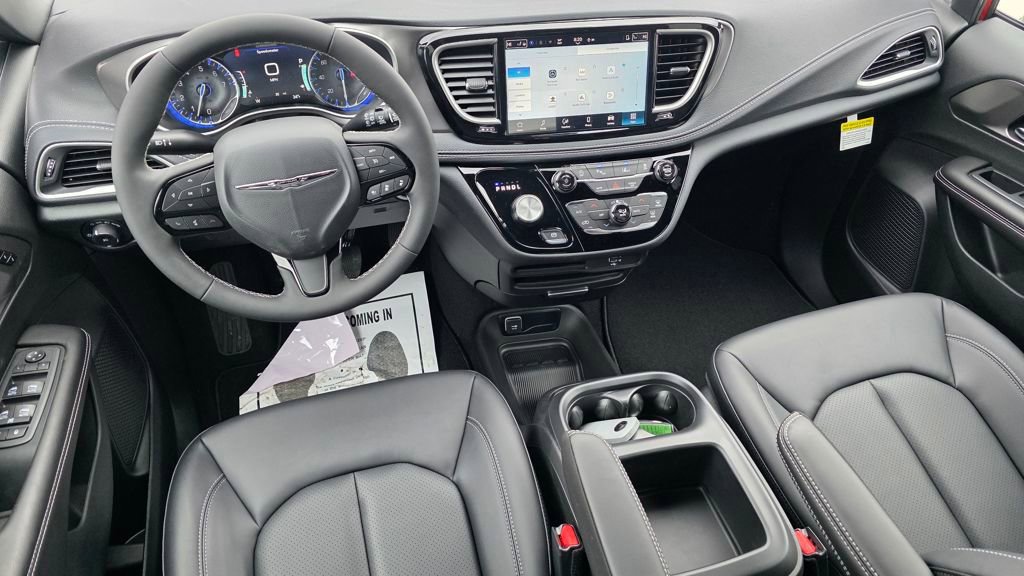 New 2026 Chrysler Pacifica Select w/ S Appearance Package image 26